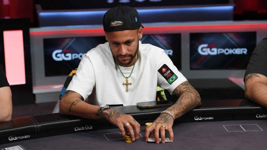 Neymar Tente de Conquérir le Monde du Poker
